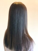 アークスヘアー&nbsp;大人かわいい♪ツヤ感☆触れたくなるサラ艶ロング