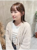 切りっぱなし外ハネボブ イヤリングカラー ミルクティベージュ