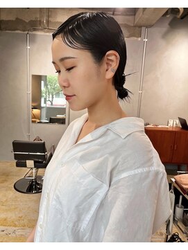 イシ(isi) タイトアレンジ