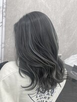 アルドーレ(Ardore)&nbsp;色落ちまでもおしゃれなデザインにに☆グレージュハイライト