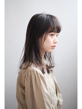 トリッカ 銀座(tricca) 20代30代40代ミディアムパーマミディアムヘア毛先パーマ前髪