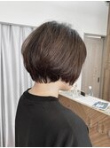 ショート/前下がり/首元すっきり/朝霞