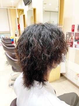 デザイニングヘアードゥ(designing hair Deux) メンズマッシュウルフツイストスパイラルパーマ