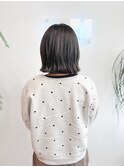 オリーブベージュ
