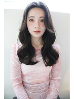 アールイー(Re) 2025 センターパートロングウェーブ