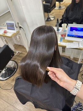 ノー バイ イオエ 西梅田(no. by ioe) 艶髪