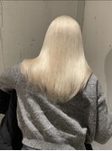 ホワイトブロンドカラー