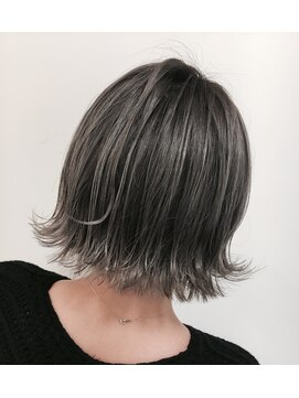 ヘアメイク ポルテ(HAIR MAKE PORTE) 切りっぱなし×グレージュ