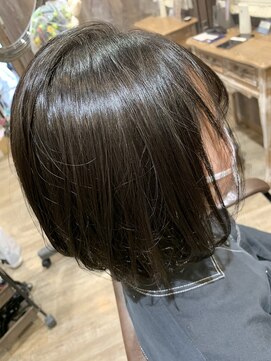 ヘアメイク Y-21 青葉台店 ナチュラルボブ×　ワンカール