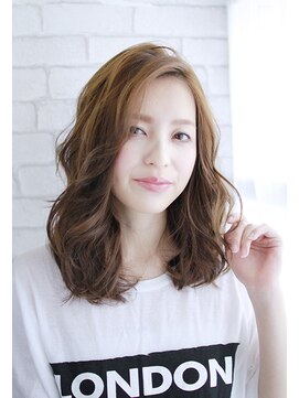 リーニアプラスエヌ(LINHA +n) 20代30代40代　こなれリバースロング【長浜】♯7