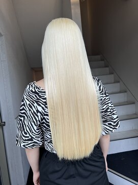 テテ(TETE) 抜きっぱなしブロンド　心斎橋×長堀橋