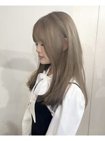 サロン ド ビカ(Salon de bika)&nbsp;U24ケアブリーチミルクティーベージュカラー