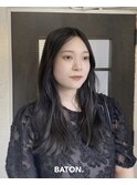 暗めオリーブグレージュ