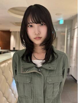 ヤヨイブレインズフェアリー(YAYOI BRAINS fairy) 重軽MIXハッシュカットミディアム☆