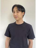ヘアーアイストゥーレ(HAIR ICI TRE) 毛流れセンターパート無造作パーマツーブロック刈り上げ