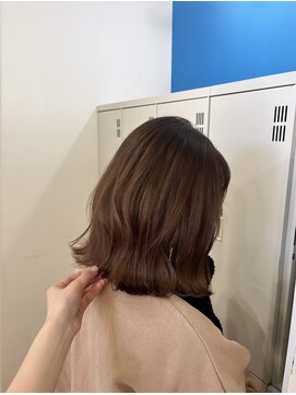 フェニーチェ オン ザ ビーチ(FENICE on the beach) 中明度ブラウンカラー