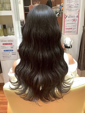 美容室ヒラトヤ 都南店 20代30代40代アッシュグレージュ大人キレイ立体感ウェーブロング