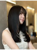 暗髪レイヤーカットワンカールレイヤーくびれミディアム表参道