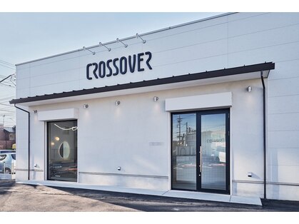 クロスオーバー(Cross Over)の写真