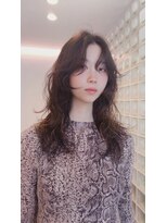 フィルムス 横浜(FILMS+) くびれレイヤー/オリーブベージュ/顔周り/シースルー/横浜+