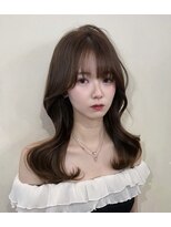ヴィヴィッド オモテサンドウ(ViViD omotesando)&nbsp;韓国レイヤー　ロング　艶髪　巻き髪