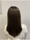 グレーアッシュ☆ロングスタイルでツヤ感を出しました！！