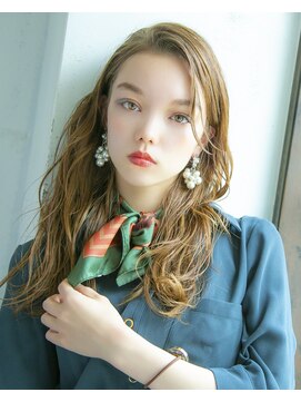 ロンド 表参道店(Lond) ナチュラルウェーブで可愛いロングヘア*