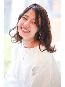 エミュ 天文館店(eMu) ツヤ感ブラウンベージュ ☆