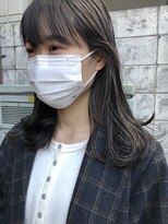 サク(Sac.) スモーキーグレージュ　イヤリングカラー　Sac.恵比寿　栃木優佑