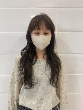 ゼル イオンタウン名西(ZELE) グレージュロングレイヤー