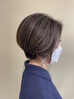 ゼンドットカラスマ(Zen.karasuma)&nbsp;白髪ぼかしのハイライト