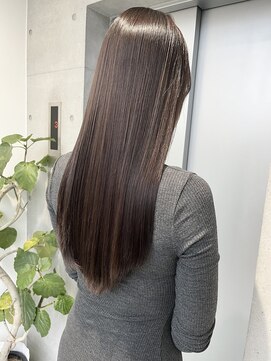 アルテ(ARTE) 【ARTE表参道/青山】顔まわりレイヤーセミロング×透明感カラー