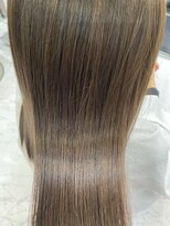 エスカーラ 表参道(THE ESCALA)&nbsp;＠shino＿ne197/アッシュグレージュ/マットグレージュ