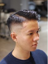 ハングアウト(Hangout)&nbsp;バーバースタイル/フェードカット/サイドパート/刈り上げ