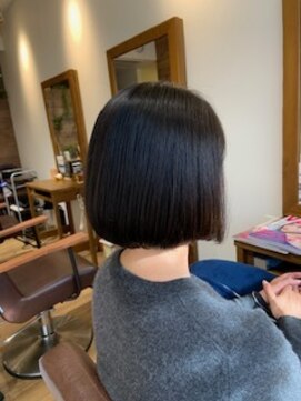 ボーダー(Border) 大人可愛い20代30代40代小顔ボブ丸みショートボブ