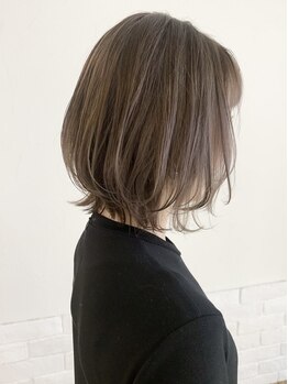 サロン ド ユーア(salon de yuua)の写真/《大手町/袋町電停すぐ》繰り返してもダメージレス◇髪に優しい薬剤で、髪本来の美しさを実現＊