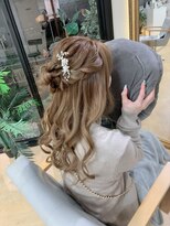 シャーマン(SHERMAN)&nbsp;お団子クウォーターアレンジ♪