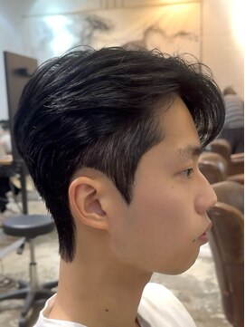 ノラキチジョウジ(NORA KICHIJOJI) ガイルヘア韓国シースルーマッシュフェザーパーマダウンパーマ