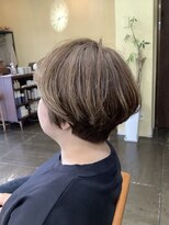 ワラティク(WARATI C)&nbsp;白髪ぼかし/ショートヘア