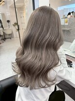 アリープアウル(ALEAP owl)&nbsp;透明感ミルクティーアッシュ/ハイライト/ウェーブ