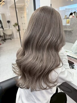 アリープアウル(ALEAP owl) 透明感ミルクティーアッシュ/ハイライト/ウェーブ