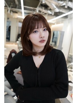 ノイ 銀座(noi) 顔周りレイヤーカットくびれヘアミルクティーベージュカラー韓国