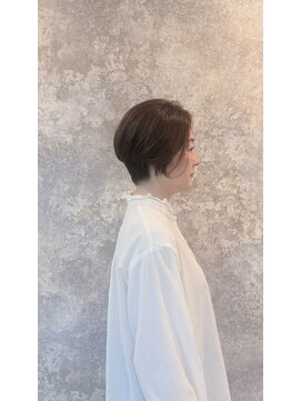 モーイ ヘア(Mooi hair) 首元すっきりくびれショート