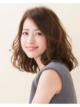 タヤ イオン新百合ヶ丘店(TAYA) 愛されゆるふわセミディ