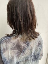 インビテーション(invitation)&nbsp;インナーカラーとミディアムウルフ