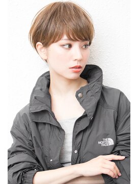 モニカ 西宮北口(Monica) 小顔補正立体カット・ ボブショート・ くすみブルー・ 透明感
