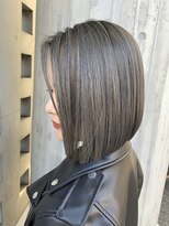 リバレッジ 広尾(Leverage)&nbsp;大人の透明感グレージュ前下がりぼぶ【広尾/恵比寿】担当:大住】