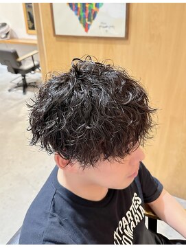 コラボエンリッチ(COLLABOENRICH) 波巻き ＋ 縦落ちパーマ