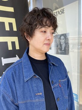 コワファースト 大分(COIFF1RST) くるくるショート