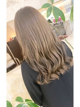 プレフェレプレフェ(prefere prefe) 白髪ぼかしハイライト×TOKIOトリートメント